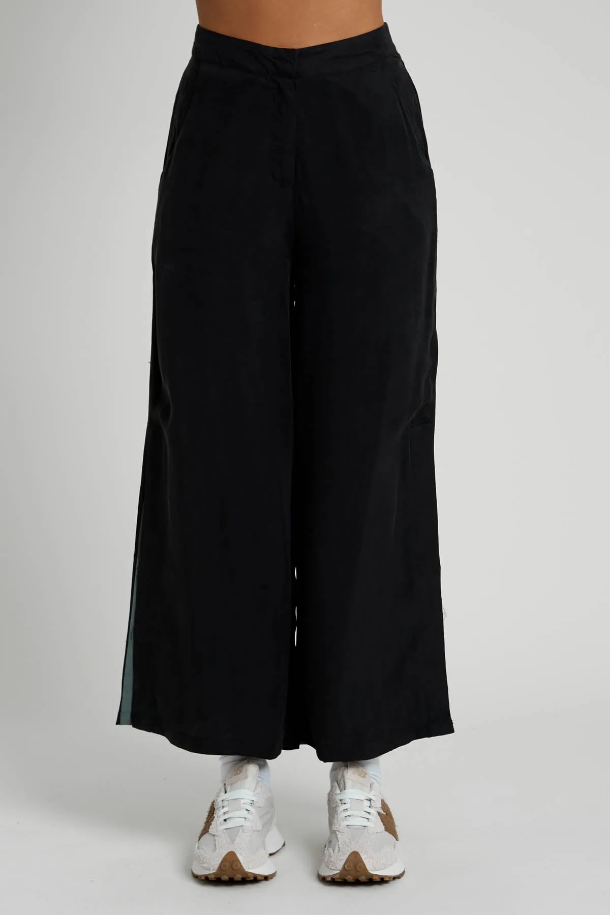 Onyx Pant