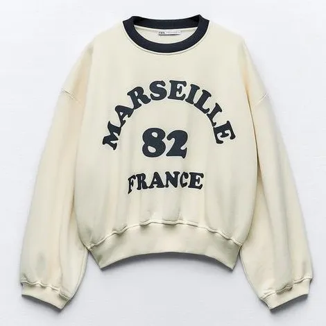 ZARA  |PLUSH SWEATSHIRT WITH TEXT